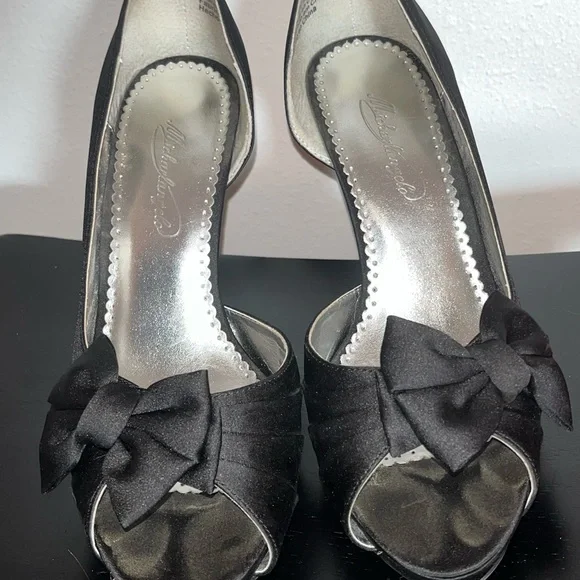 Elegant Black Women's Shoes size 8 1/2 Michelangelo - Picture 3 of 10